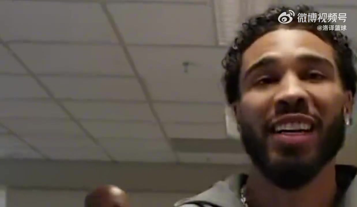 這就是耐殺王嗎塔圖姆跟腱撕裂僅四個月便重返球場訓練