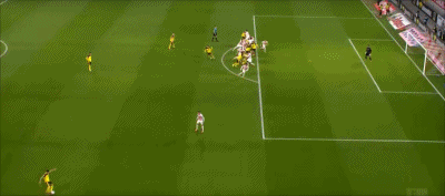 半場：多特1-0弗賴堡，本塞拜尼建功，丘庫埃梅卡造險(xiǎn)